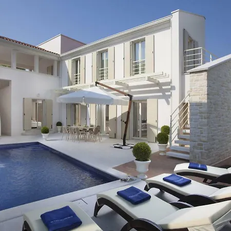Frida Villa Tar-Vabriga